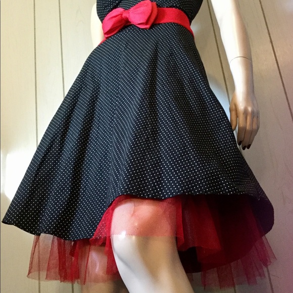 🌸VINTAGE DRESSES🌸 - Picture 4 of 16